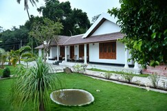 Marayoor Holidays,Budget Rom (40 Km away from Munnar), Munnar Marayoor Holidays,Budget Rom (40 Km away from Munnar), Munnar