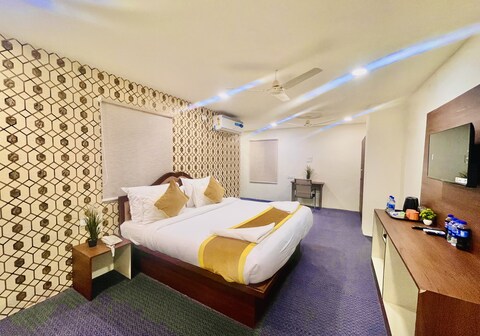 Hotel Eagle Grand Airport Zone Hyderabad, Shamshabad
