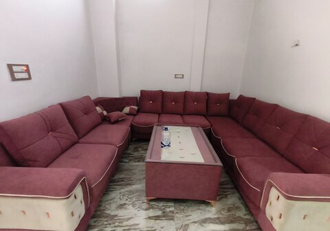 Ayodhya Hotel, Homestay