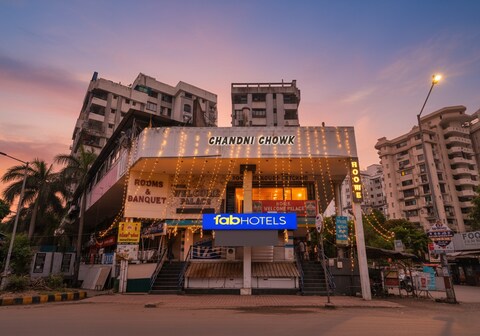 FabHotel Prime Welcome Palace - Inside Chandni Chowk Complex