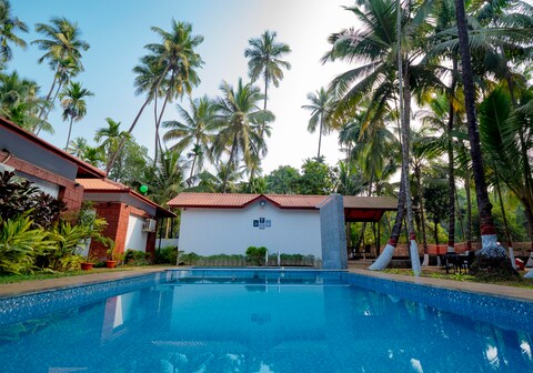 ILIF 2702 BUTTERFLY COTTAGES