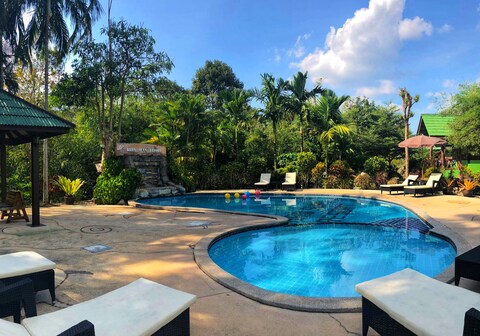 Ao Nang Baan Suan Resort