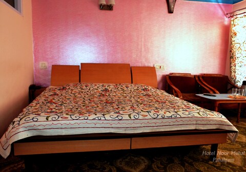 Hotel Noor Mahal