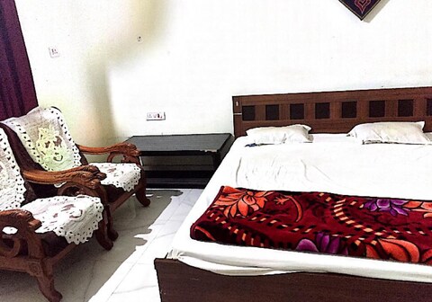 REWA HOTEL