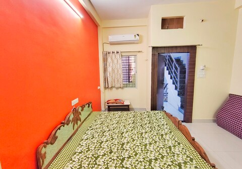 Anand Yatri Grah Home Stay