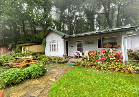 Stay Native Hutton Cottage Heritage Nainital