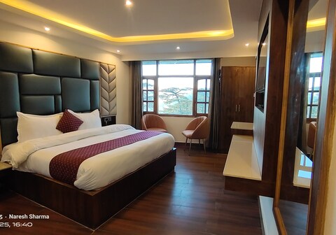 Mountain Zest -Shimla Royale