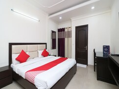OYO 28617 Saket Residency, Delhi OYO 28617 Saket Residency, Delhi