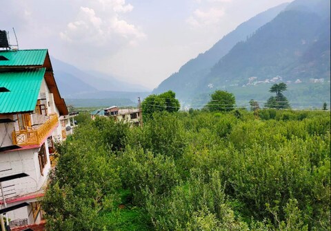 Satyam Paradise | Rooms & Guided Treks