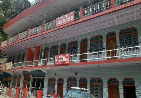Hotel Rishabh