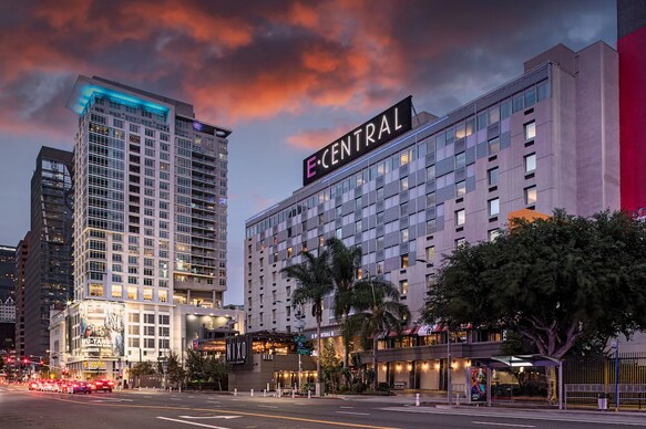 E-Central Downtown Los Angeles Hotel