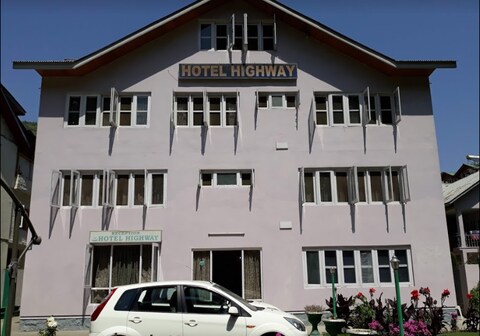Hotel Highway