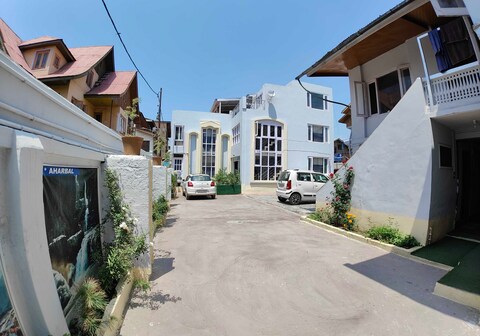 Hotel O lotus