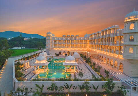 Wyndham Grand Udaipur Fatehsagar Lake