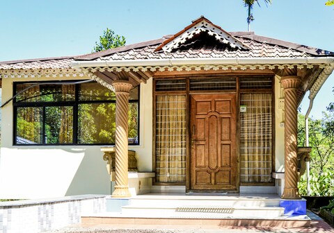 River Rock Homestay | Rooms & Caretaker