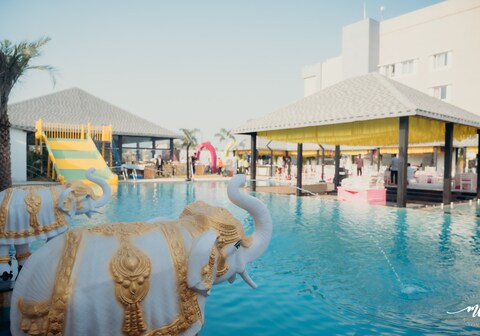 Muhurat Hotel and Resort