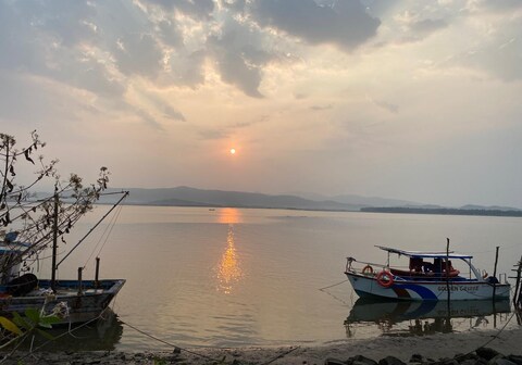 Artham The River View Homestay