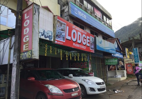 Sree Shanmuga Lodge