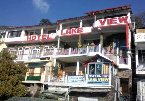 Hotel Lake View