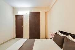 Hotel O Srinivasa Grand, Hyderabad Hotel O Srinivasa Grand, Hyderabad