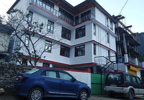 EL PARAISO THE PARADISE HOME STAY