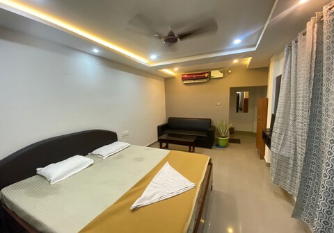 River Sands Homestay