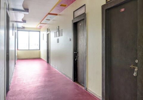 Hotel O Jaanki Lodge