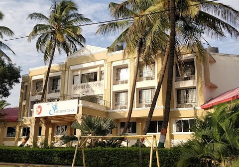 Hotel Sai International