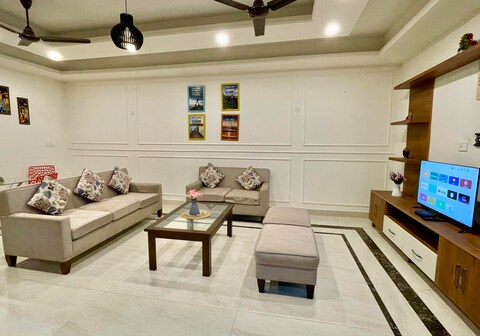 Luxury 2 BHK with Mountain view