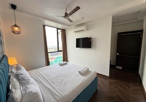 Palm Breeze Hotel - Colaba