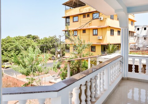 VANQUISH HOLIDAY HOME