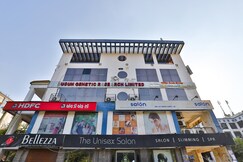 OYO 5122 Hotel Midway Residency, Gandhinagar OYO 5122 Hotel Midway Residency, Gandhinagar