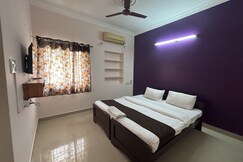 Smart Homes near Koyambedu by Stayz Royale, Chennai Smart Homes near Koyambedu by Stayz Royale, Chennai