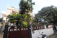 OYO Home 22308 Peaceful Stay, Dehradun OYO Home 22308 Peaceful Stay, Dehradun