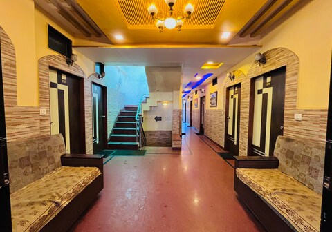 Hotel Good Luck Residency