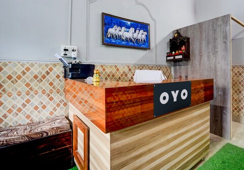 Hotel O Shakti Residency
