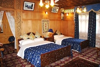New Sea Palace Houseboats, Srinagar New Sea Palace Houseboats, Srinagar