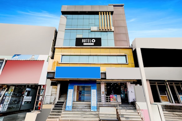 Super Hotel O Rajahmundry Central Railway Station Formerly Sanjeevi Residency