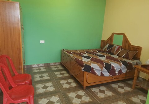 Himalayan Hostel Dharamkoot