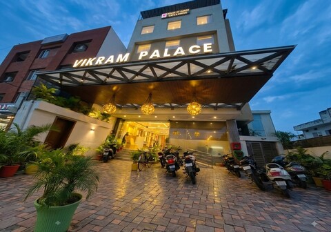 Hotel Vikram Palace