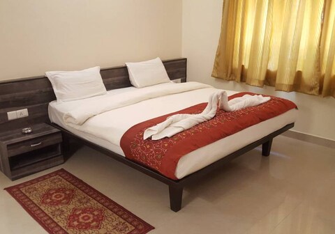 AQUAMARINE HOLIDAYS GOA