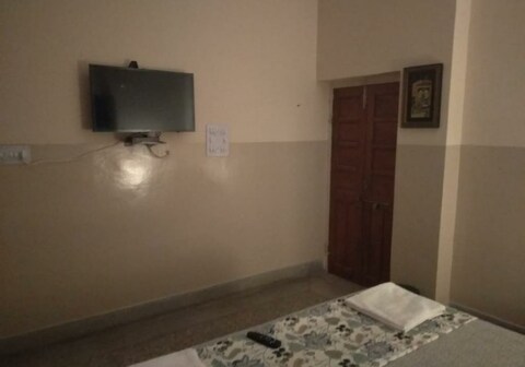 Govind Prakash Niwas