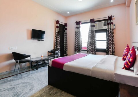 Collection O The Orchid Hotel Near Omaxe Celebration Mall