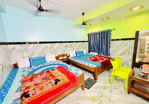 Hotel Ruksar Inn
