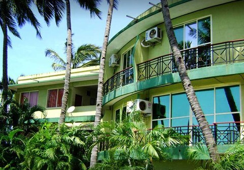 WEST PALM BEACH RESORT