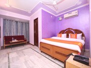 OYO 10384 Hotel Rajesh Palace, Chandigarh OYO 10384 Hotel Rajesh Palace, Chandigarh
