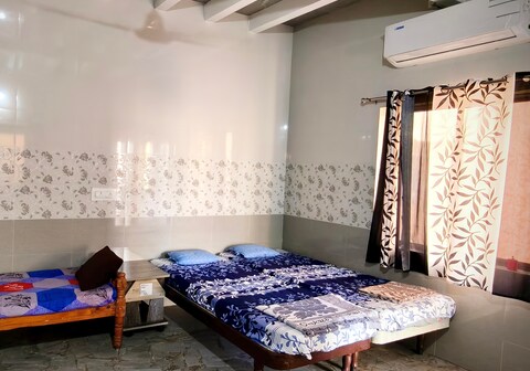 Mahadev Home Stay Dwarka