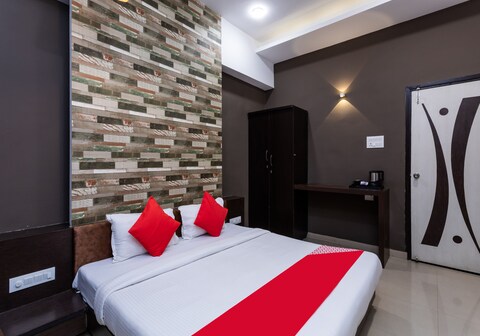 STAY24 046 HOTEL R PALACE