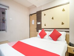 OYO Flagship 47131 Tanvi Grand, Vishakhapatnam OYO Flagship 47131 Tanvi Grand, Vishakhapatnam