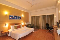 Lemon Tree Hotel East Delhi Mall Kaushambi, Delhi Lemon Tree Hotel East Delhi Mall Kaushambi, Delhi
